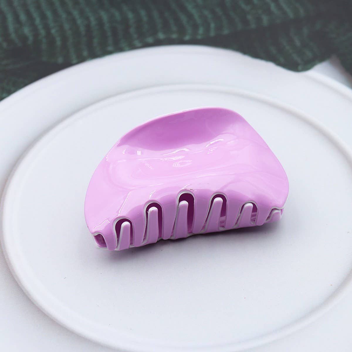 SEMI-CIRCULAR ELEGANT SOLID COLOR HAIRPIN