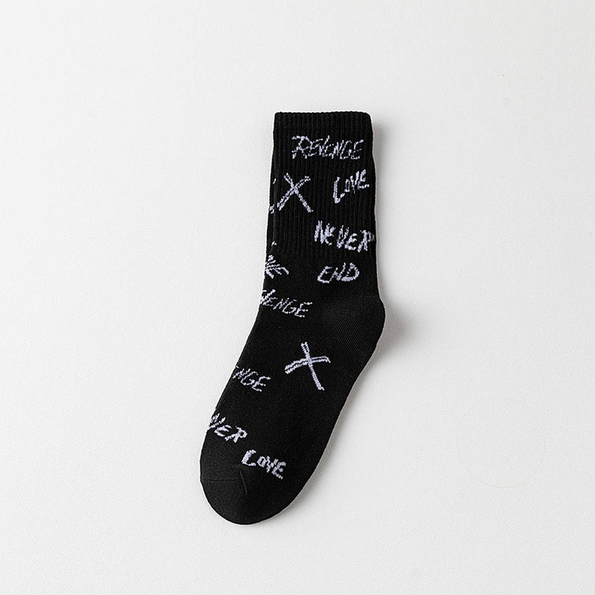 CWMS02737_UNISEX ATHLETIC CREW SOCKS BLACK WHITE