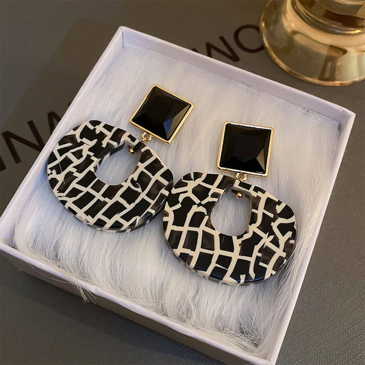 SQUARE IRREGULAR GEOMETRIC EARRINGS_CWASC1325