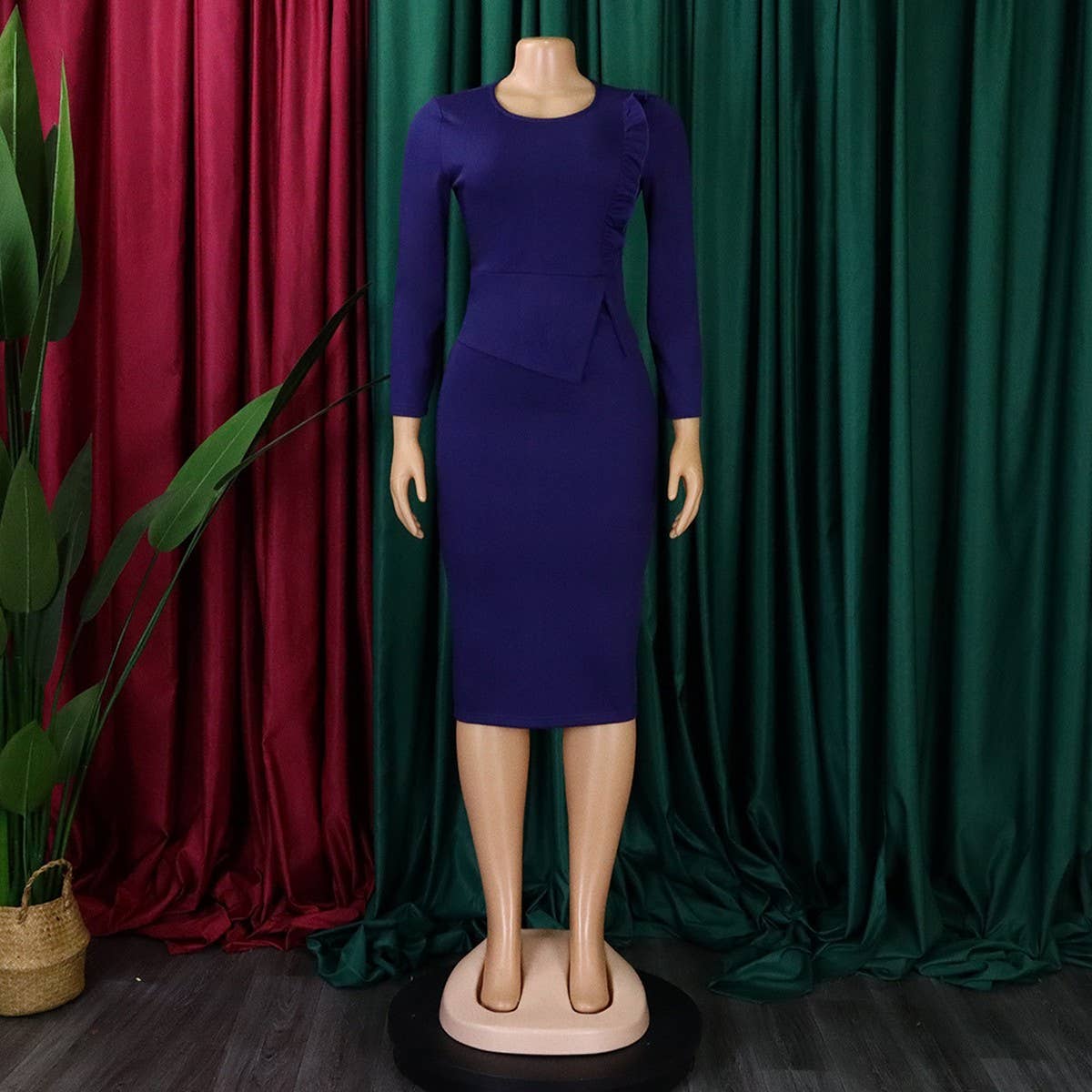 RUFFLE HEM SOLID COLOR ROUND NECK HIP DRESS