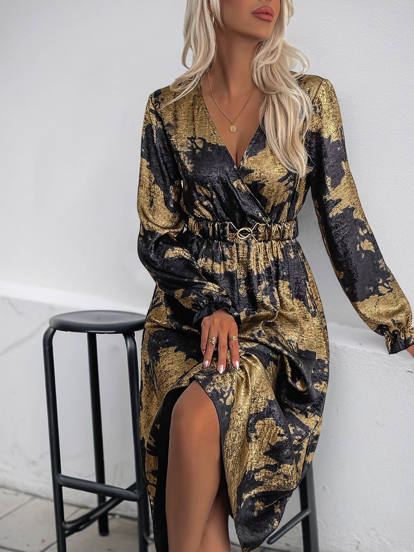 V-NECK LONG SLEEVE FASHION A SWING HOT GOLD DRESS