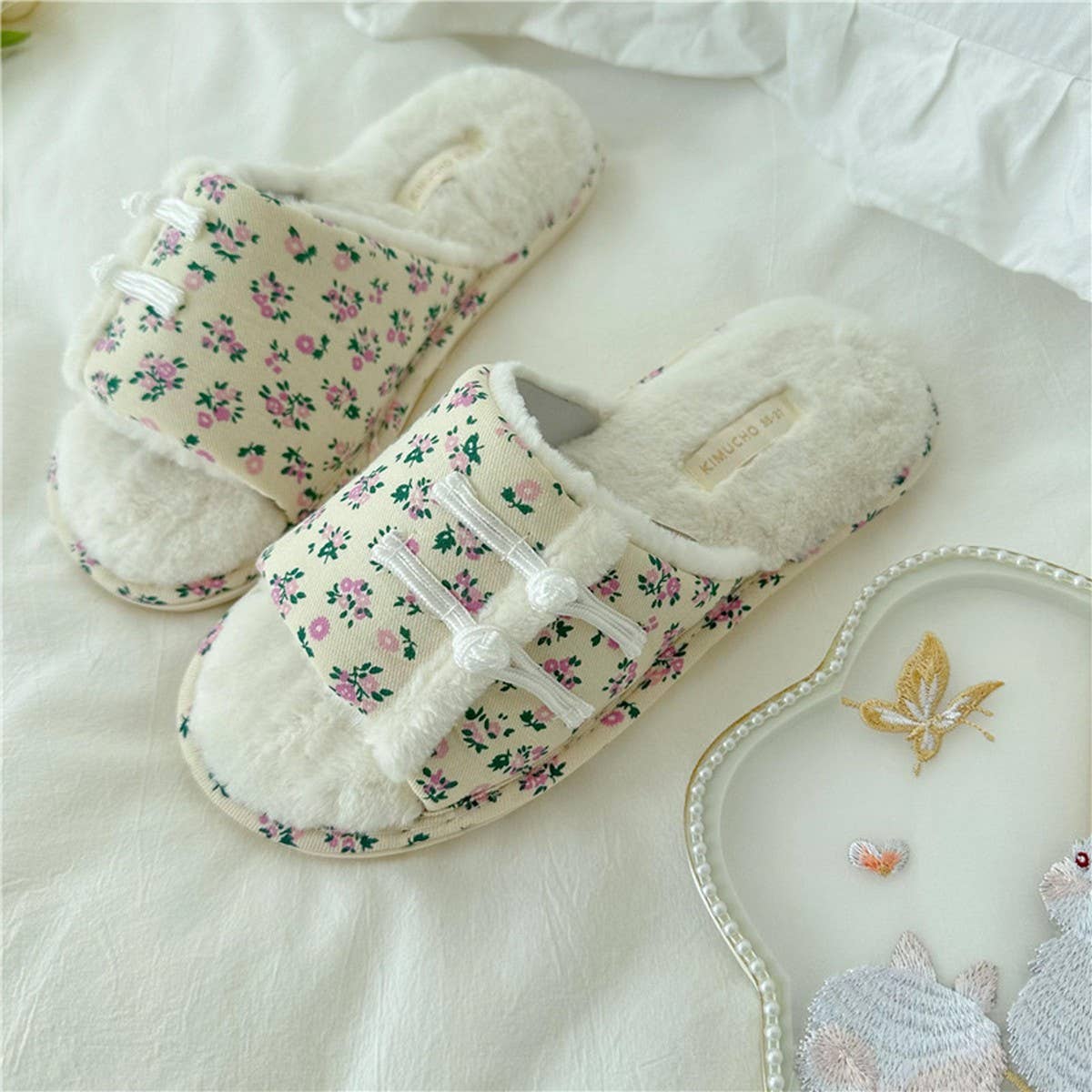 QIPAO BUTTONED WINTER OPEN-TOE HOME SLIPPERS_CWMM2988