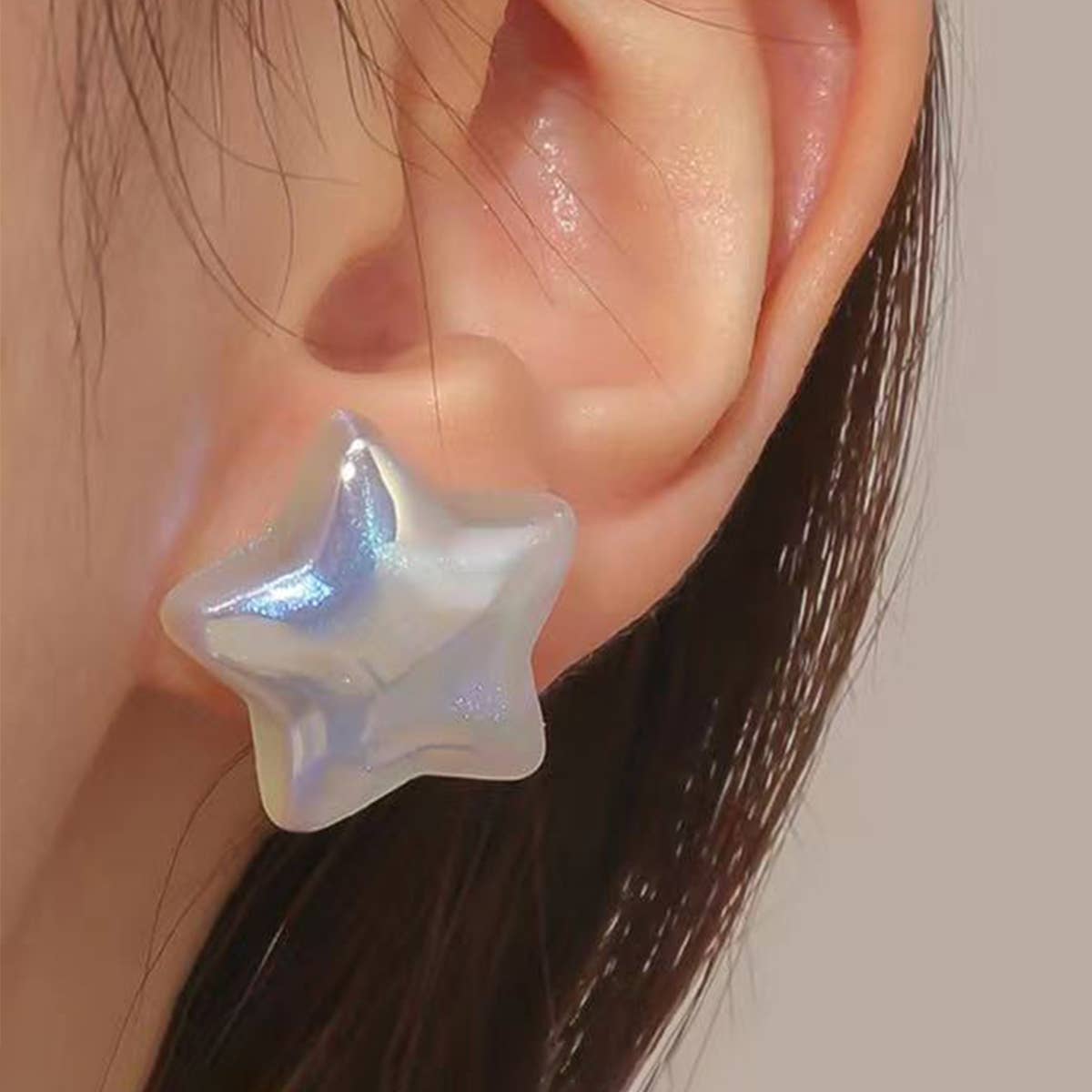 FAUX PEARL DESIGN STUD EARRINGS