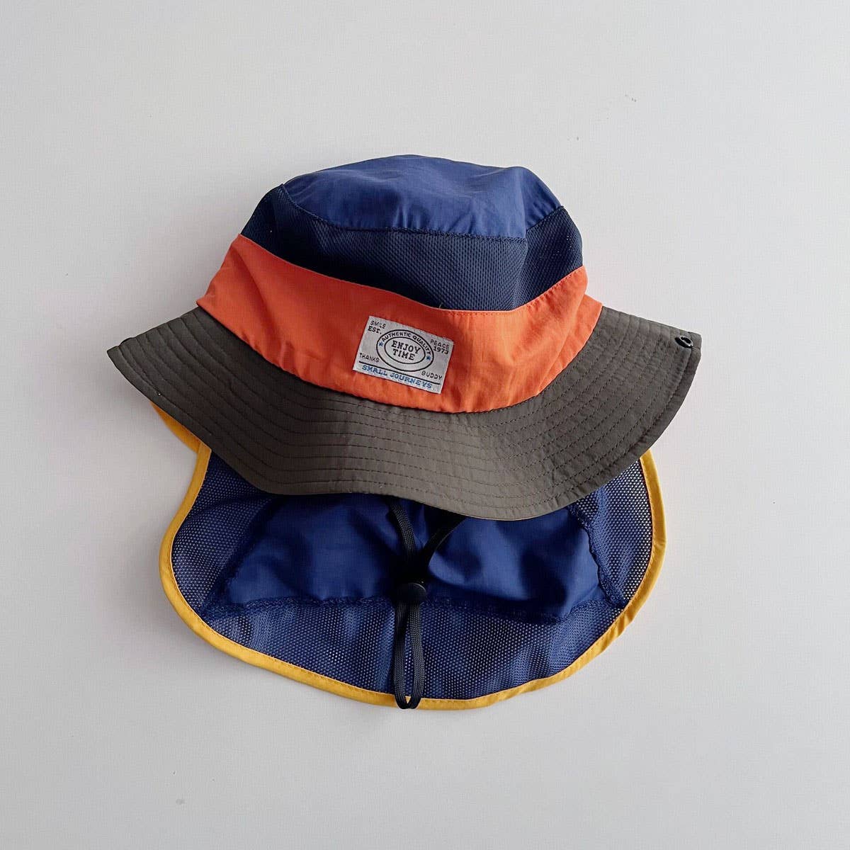 REMOVABLE CHILDREN'S COLOR-BLOCK BUCKET HAT_CWAH2870