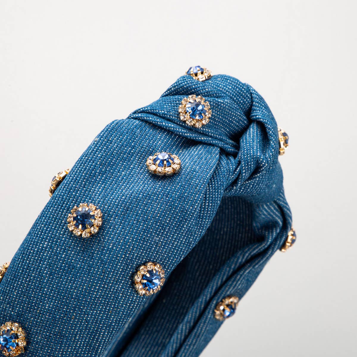 FASHIONABLE WIDE CENTER KNOT DENIM HEADBAND