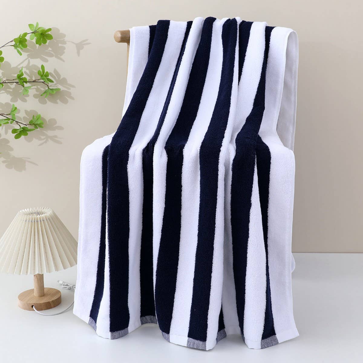 LARGE COTTON BEACH TOWEL BOLD STRIPE DESIGN_CWMM7604