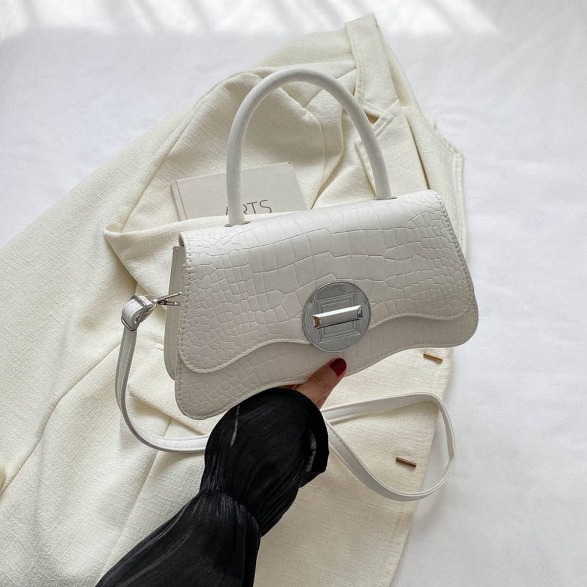2024 NEW STYLE FASHIONABLE SIMPLE MESSENGER BAG_CWAB3314