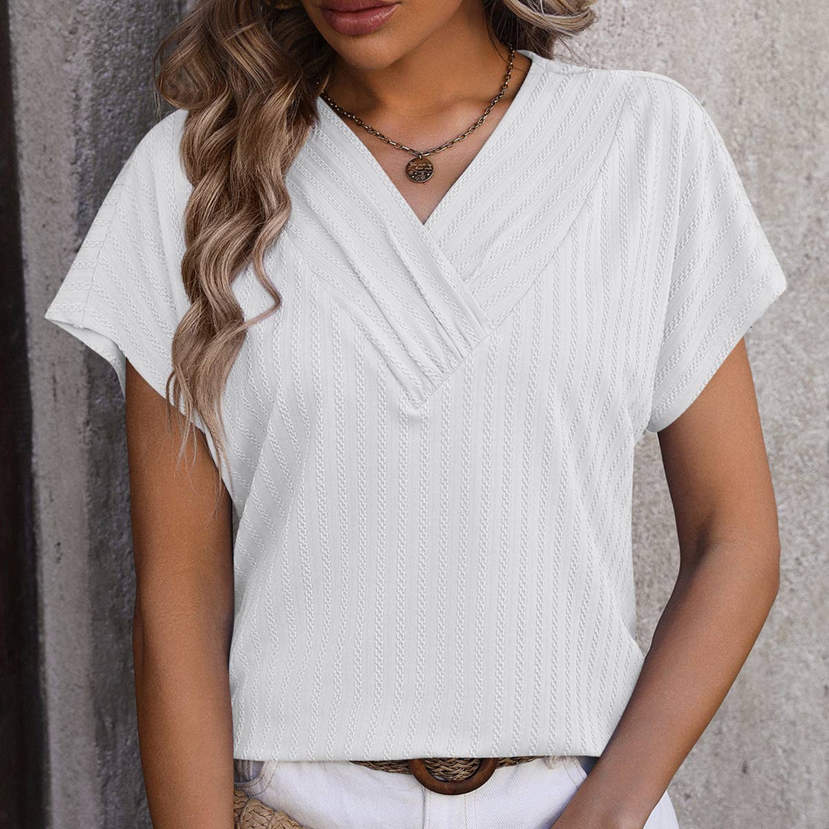 WOMEN'S V NECK PULLOVER JACQUARD SHORT SLEEVED TOP_CWTTS0897