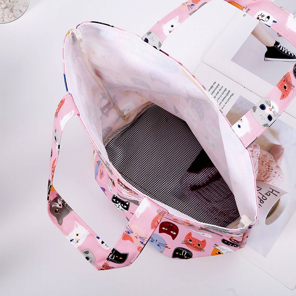 CARTOON MINIMALIST AND LIGHTWEIGHT HANDBAG_CWAB1744