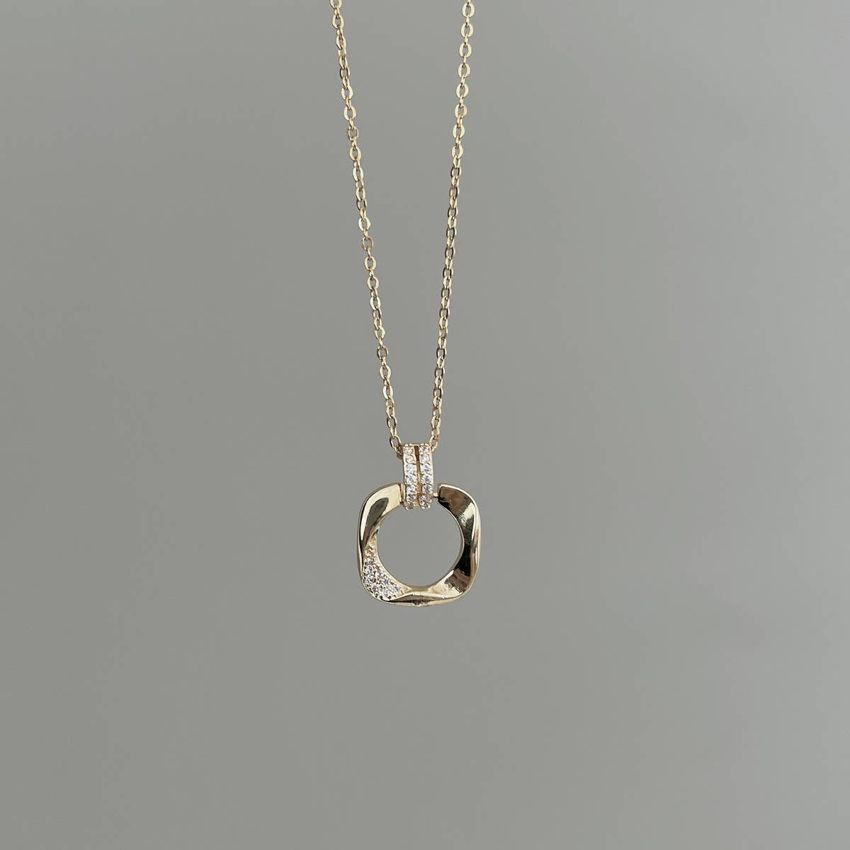 NEW HIGH-END RING NECKLACE