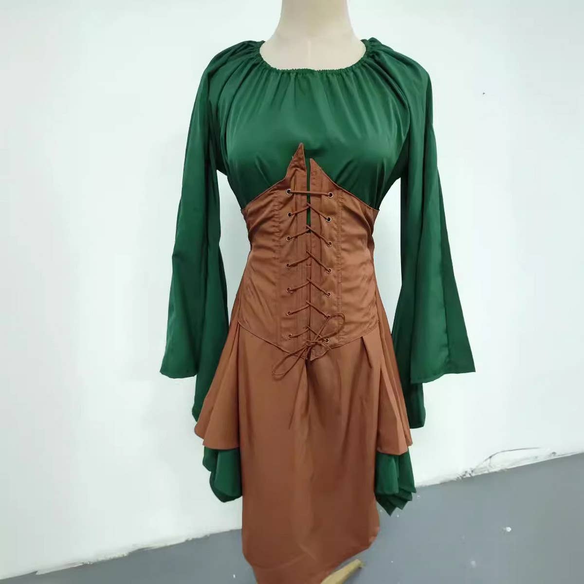 HALLOWEEN WOMEN PIRATE SHIRT COSTUME