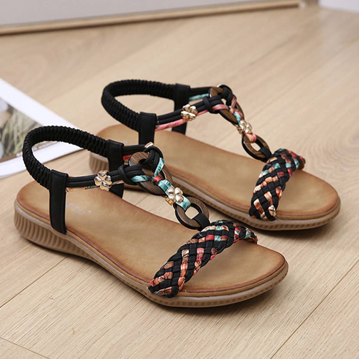BOHEMIAN RETRO STYLE THICK SOLE FLAT SANDALS_CWSHS0521
