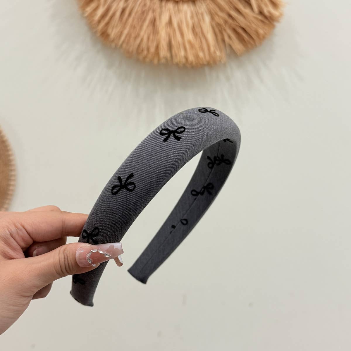 CWAHA4495_NEW FLOCKING VERSATILE BOW TIE HEADBAND