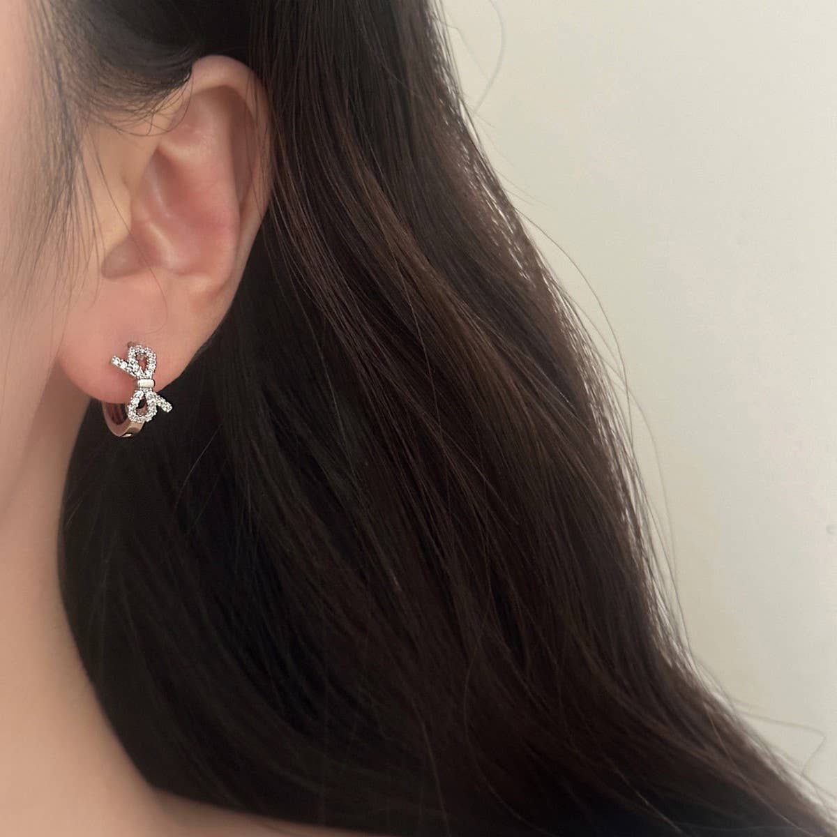 MICRO-INLAID ZIRCONIA BOWKNOT TEMPERAMENT EARRINGS