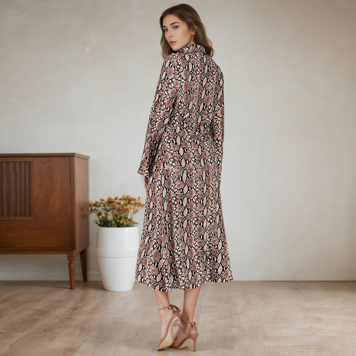 Long lapel snake print slit dress