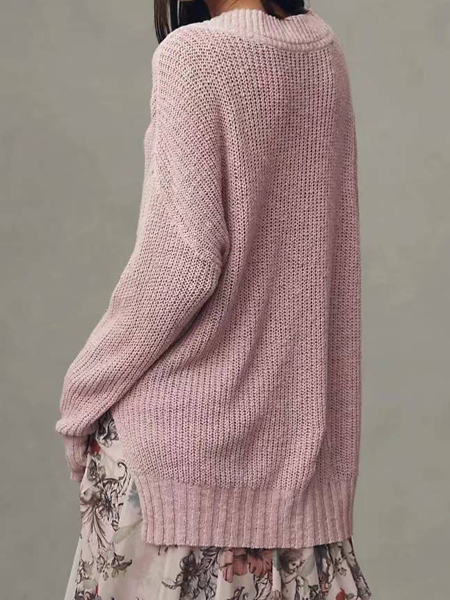 Laid-back long-sleeved V-neck knitted sweater