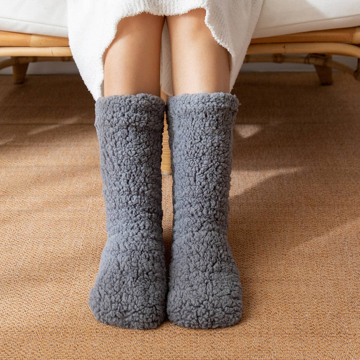 WINTER WARM LEG COVERS PLUSH INDOOR SLIPPERS