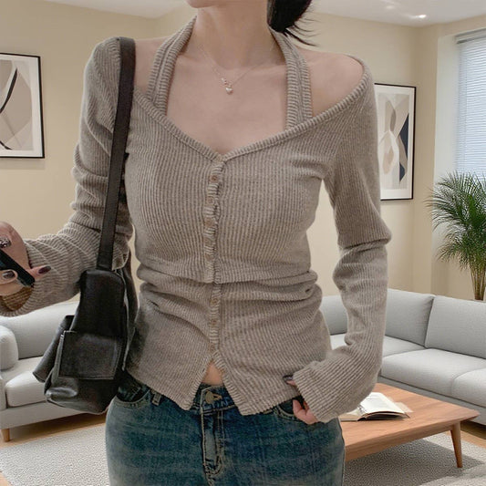 Two sexy fake items with solid U-neck necklaces