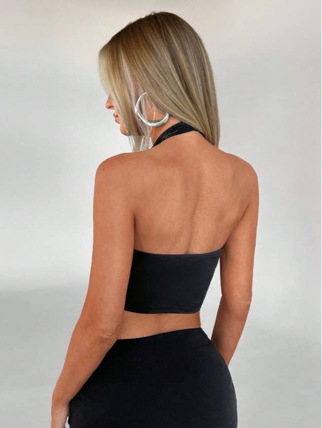 Solid-colored sleeveless V-neck sexy cross top