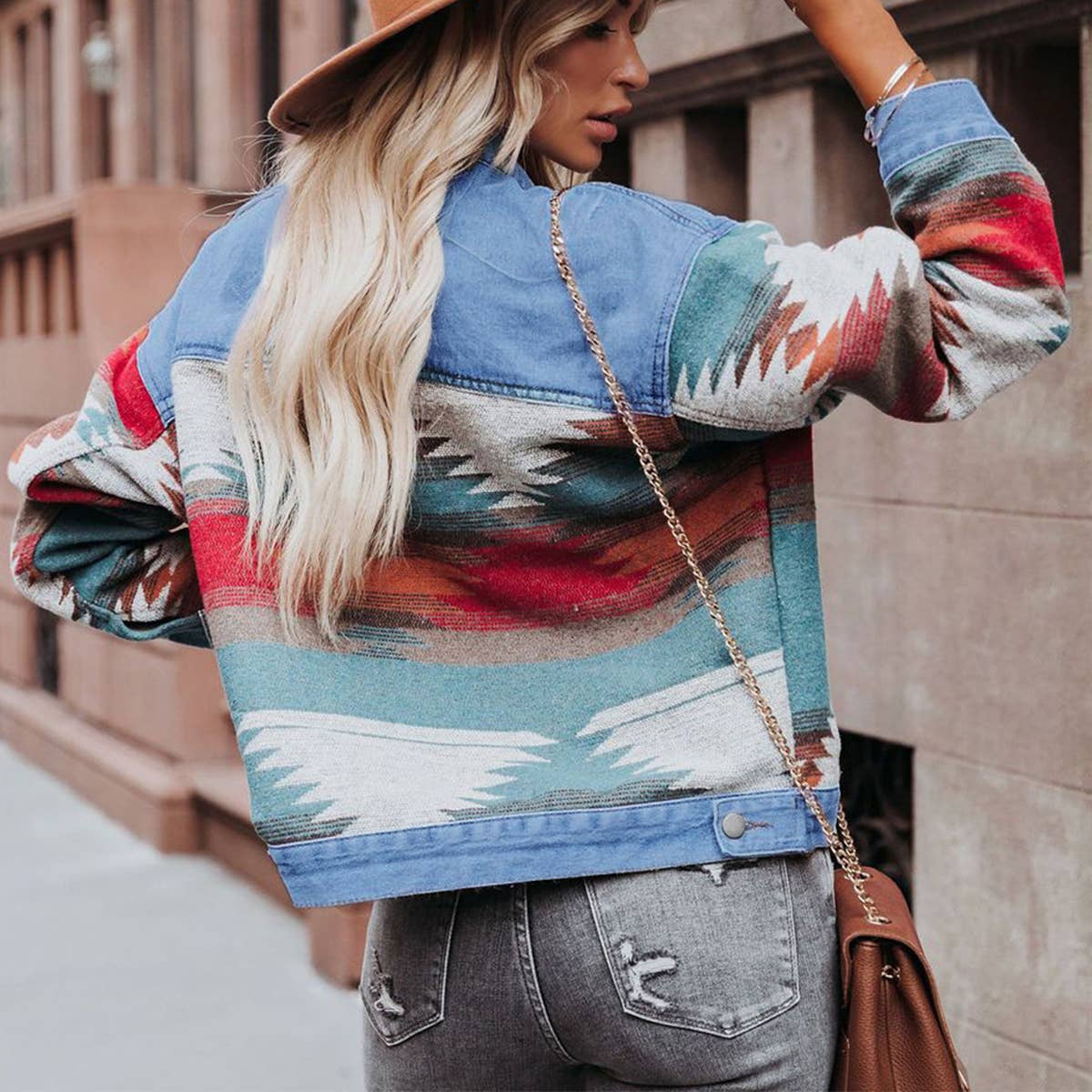 Women??¢s Short Colorblock Washed Denim Jacket_CWOCO1200