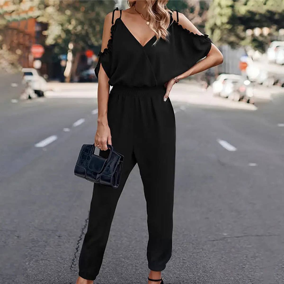 Woven suspender off the shoulder jumpsuit