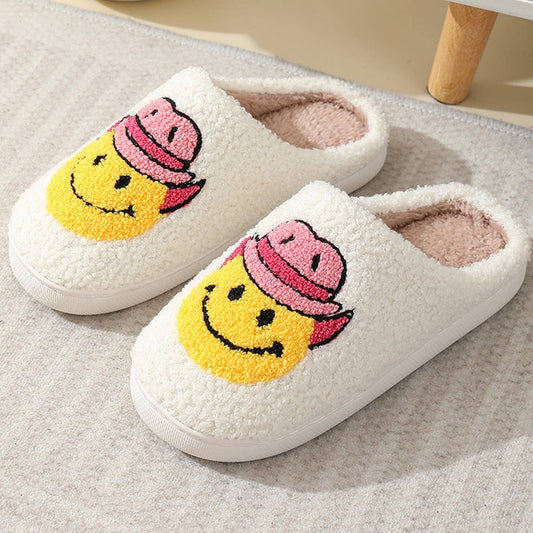 SOFT PLUSH COMFY WESTERN SMILING FACE SLIPPER_CWSHS0247