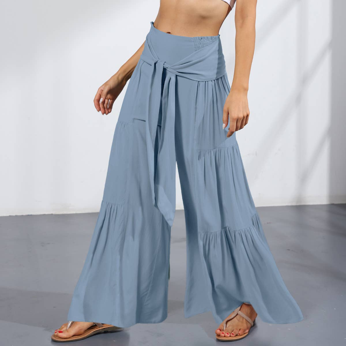 Loose tight straps pleated waists Wide-leg pants