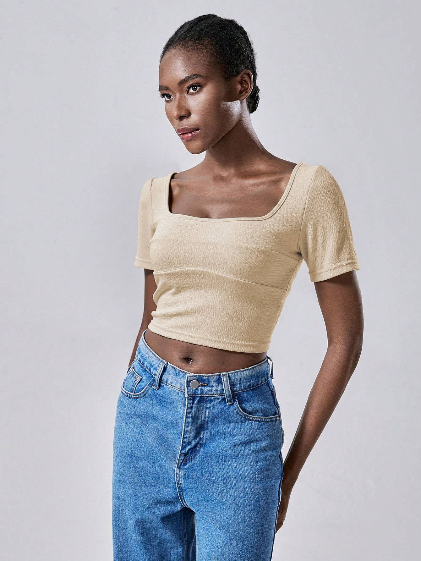 Fashion and simple short crop neck casual Top