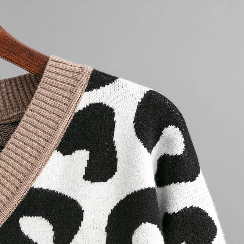 LEOPARD PRINT PATCHWORK MIXED KNIT SWEATER