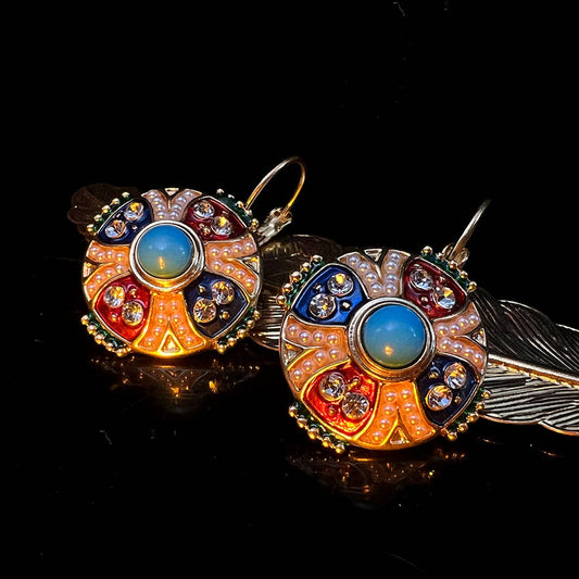 RETRO THREE-DIMENSIONAL DIAMOND EARRINGS