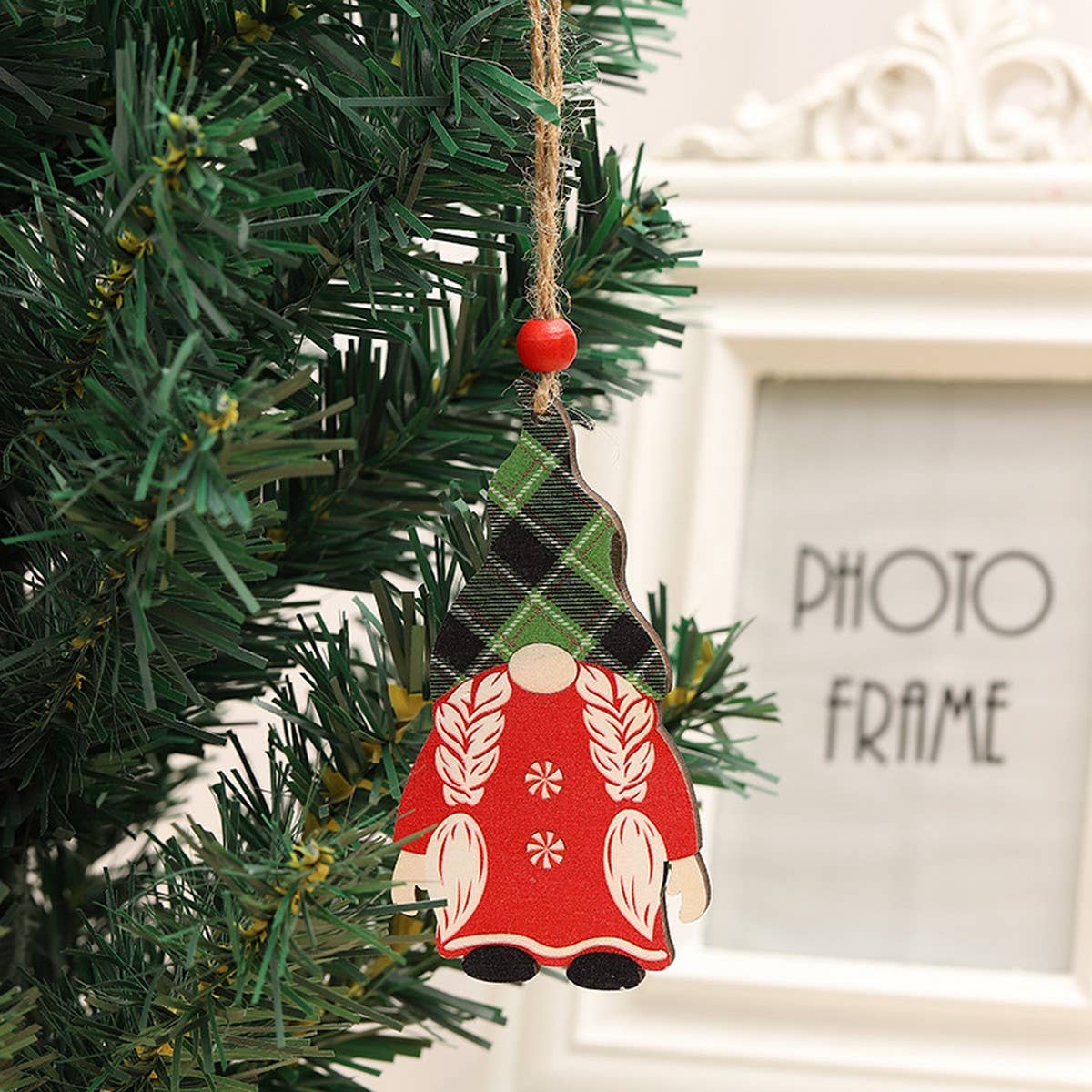 CHRISTMAS DECORATIONS PAINTED WOODEN PENDANTS