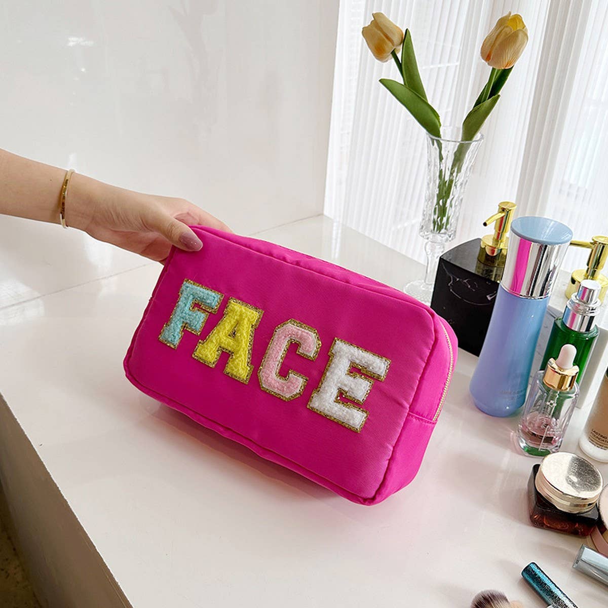 NEW HIGH-VALUE LETTER HAND-HELD COSMETIC BAG_CWAB4448