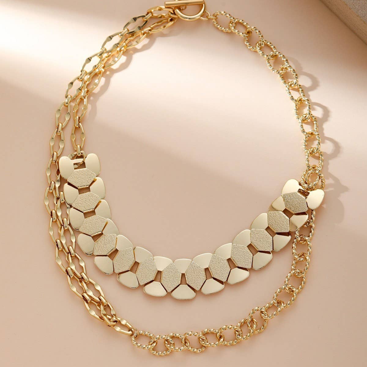 GOLD-PLATED STAINLESS STEEL NECKLACE