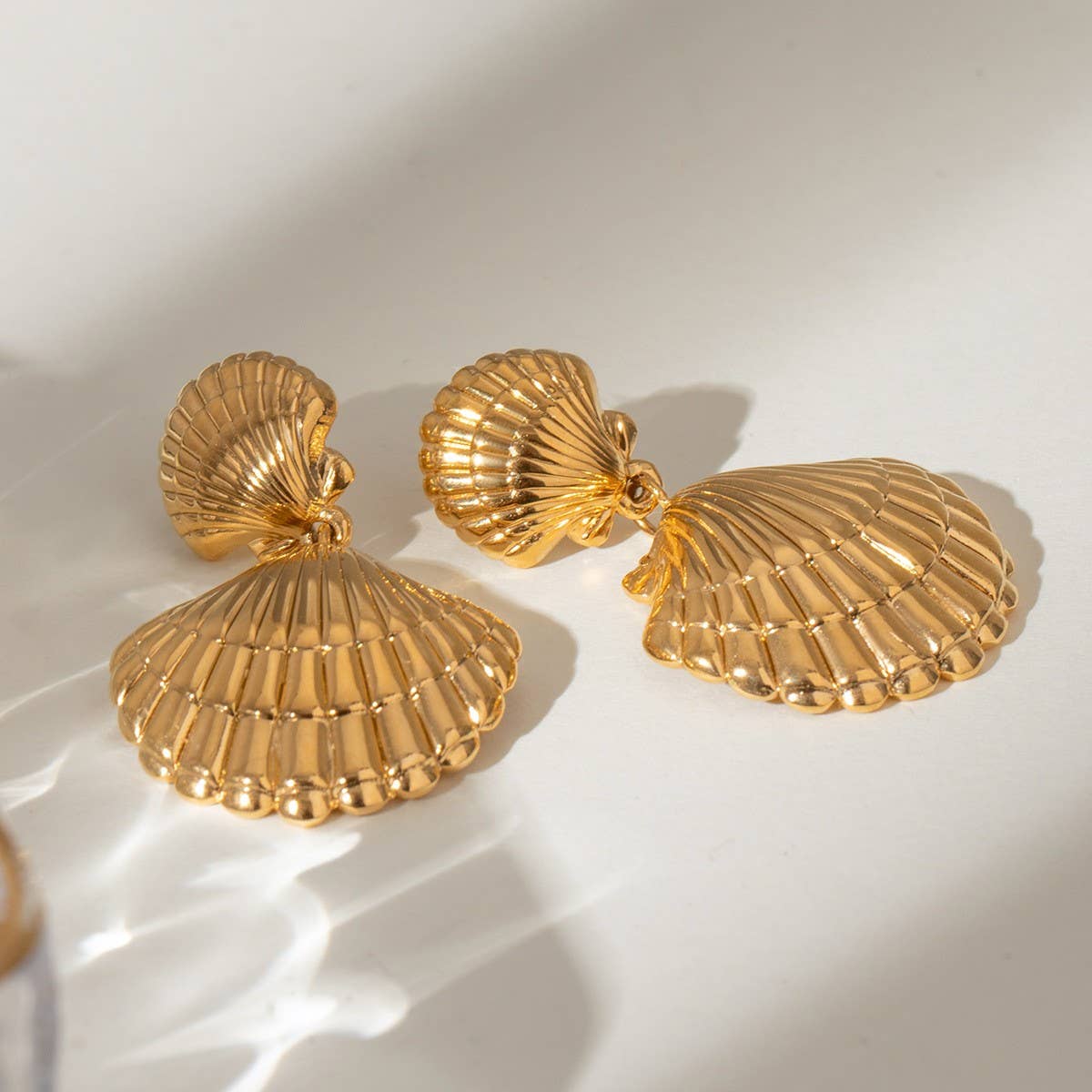 LUXURY STAINLESS STEEL OCEAN SHELL EARRINGS