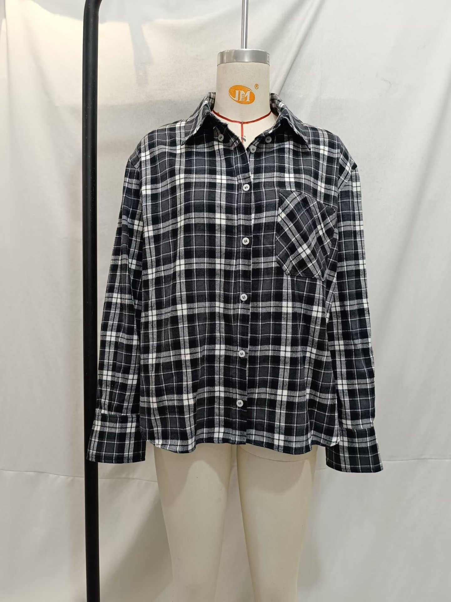 FASHION CASUAL DESIGN LOOSE PLAID SHIRT