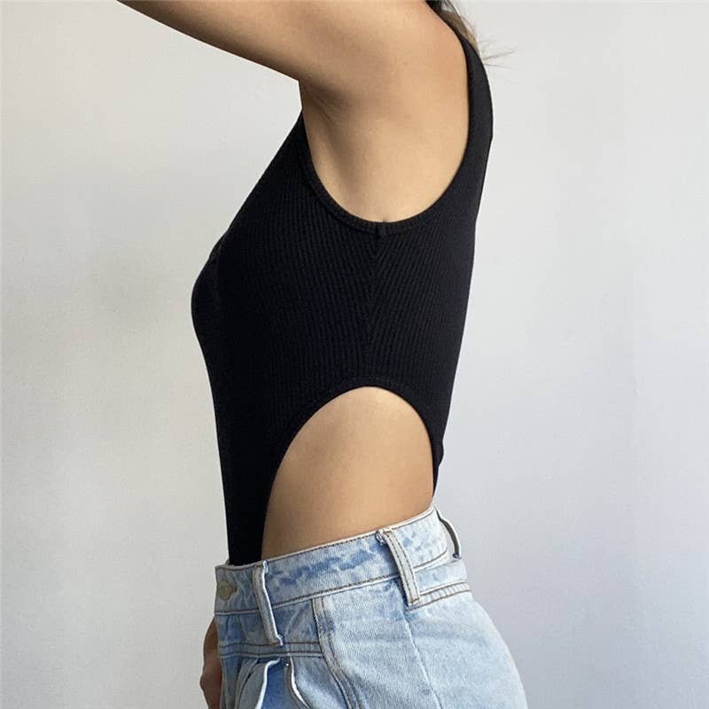 Backless, form-fitting solid-color jumpsuit