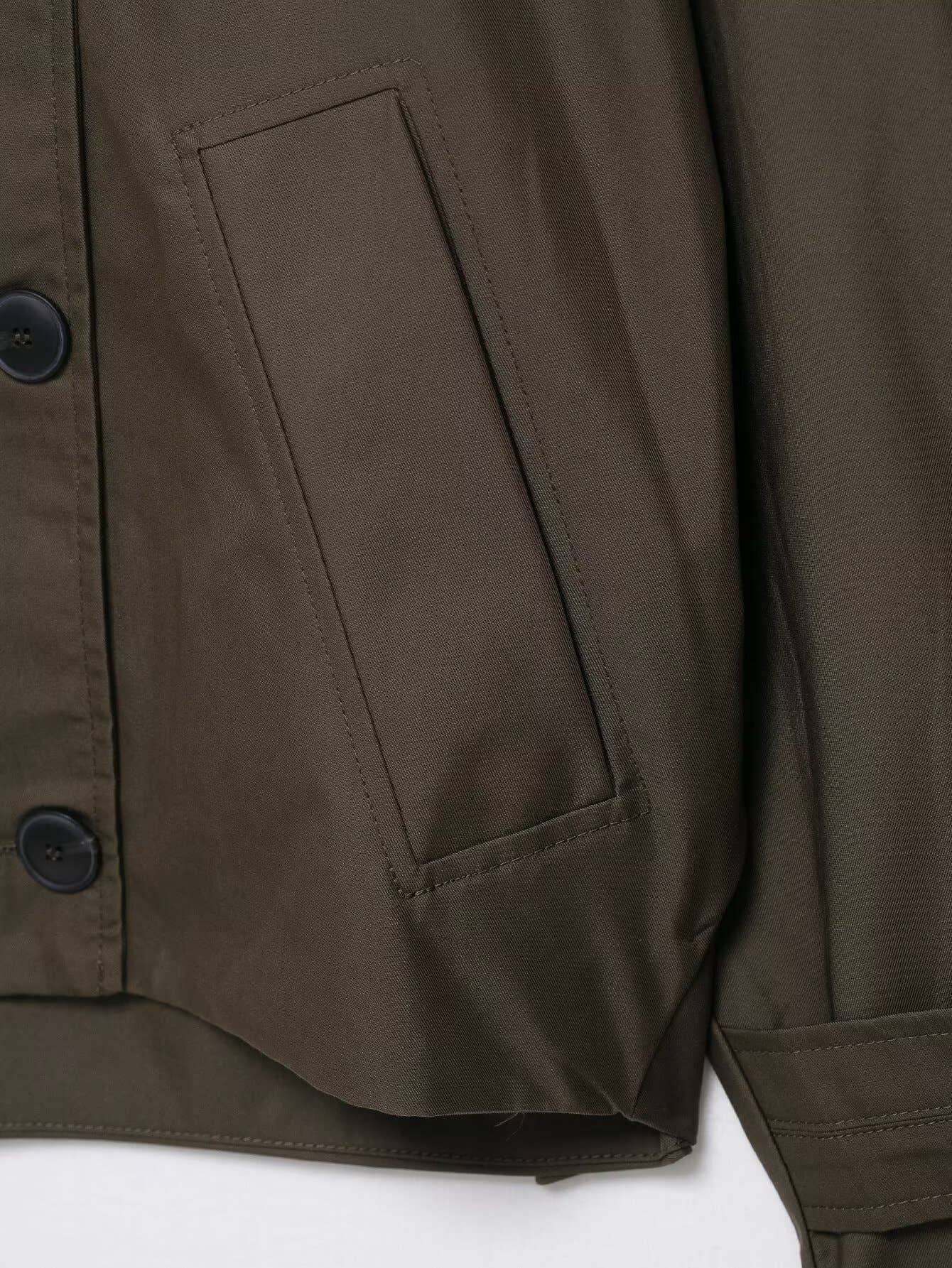 Fashionable waterproof windbreaker jacket