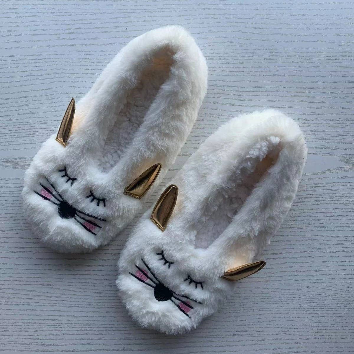 CUTE SOFT-SOLED PLUSH HOUSE SHOES FLOOR SHOES