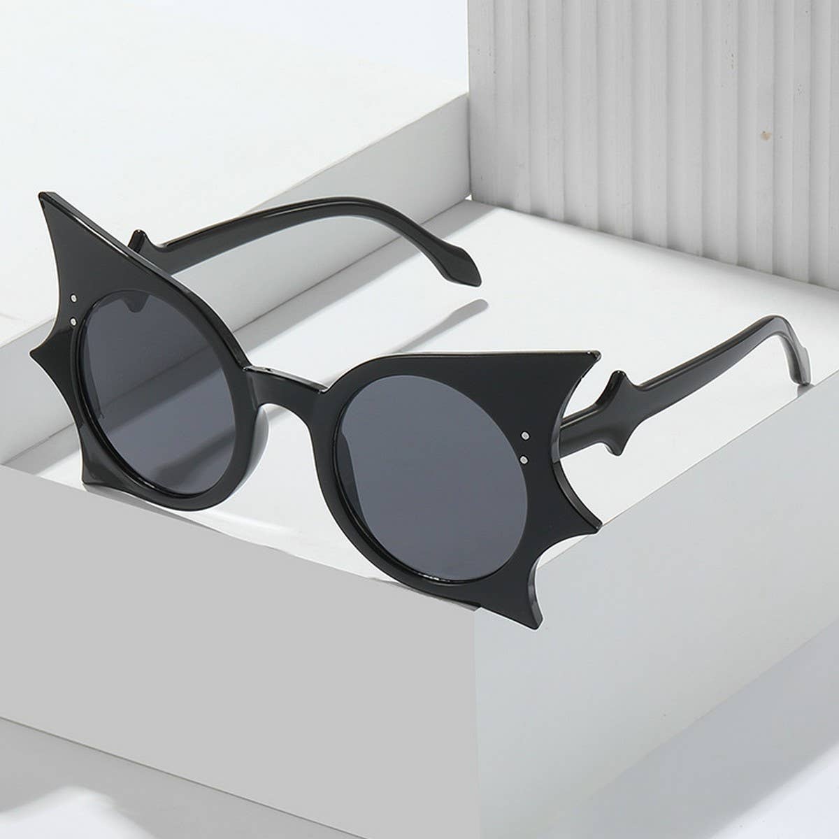 HIP HOP FUNNY BAT FASHION SUNGLASSES FOR WOMEN