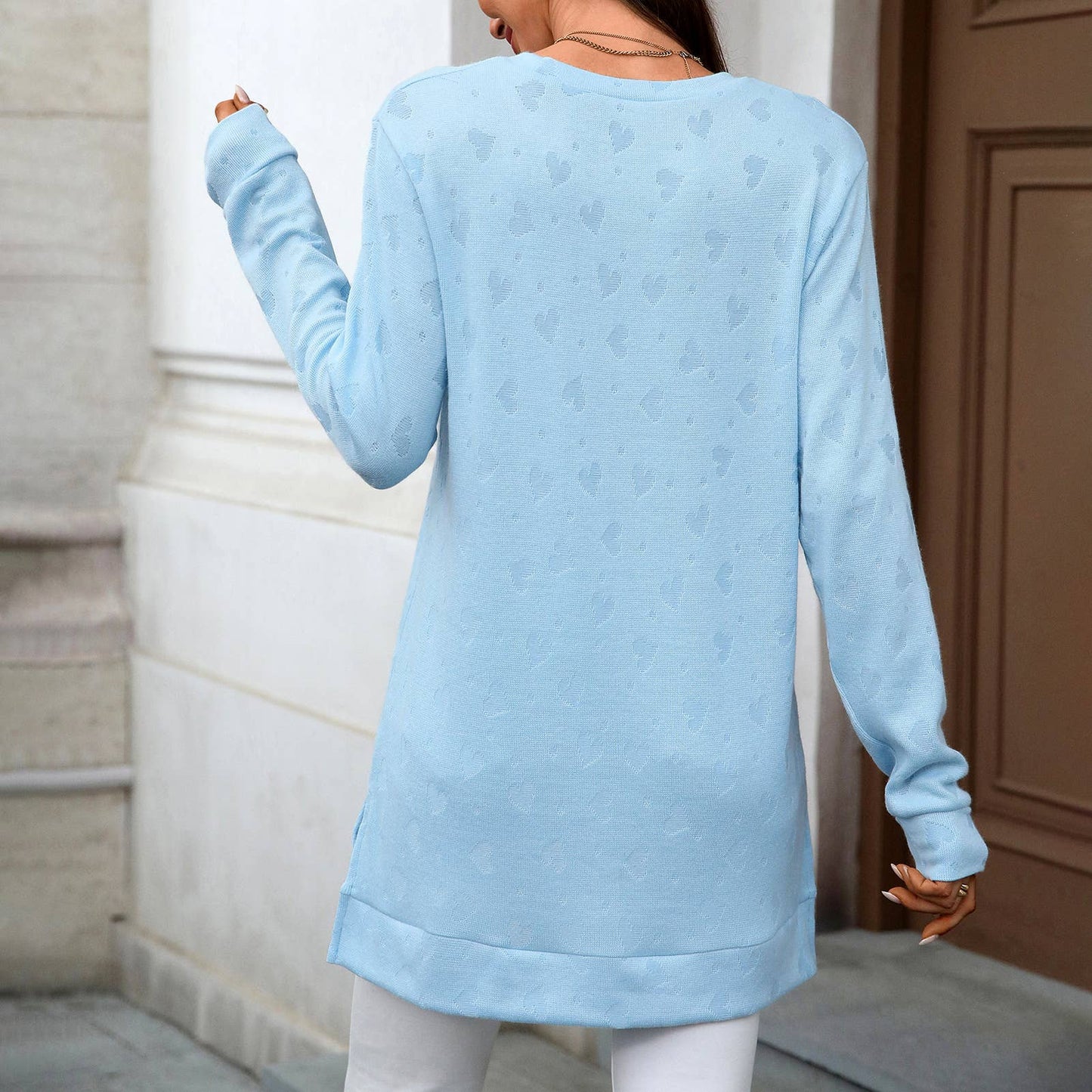 Solid-color round-neck long-sleeved slit T-shirt