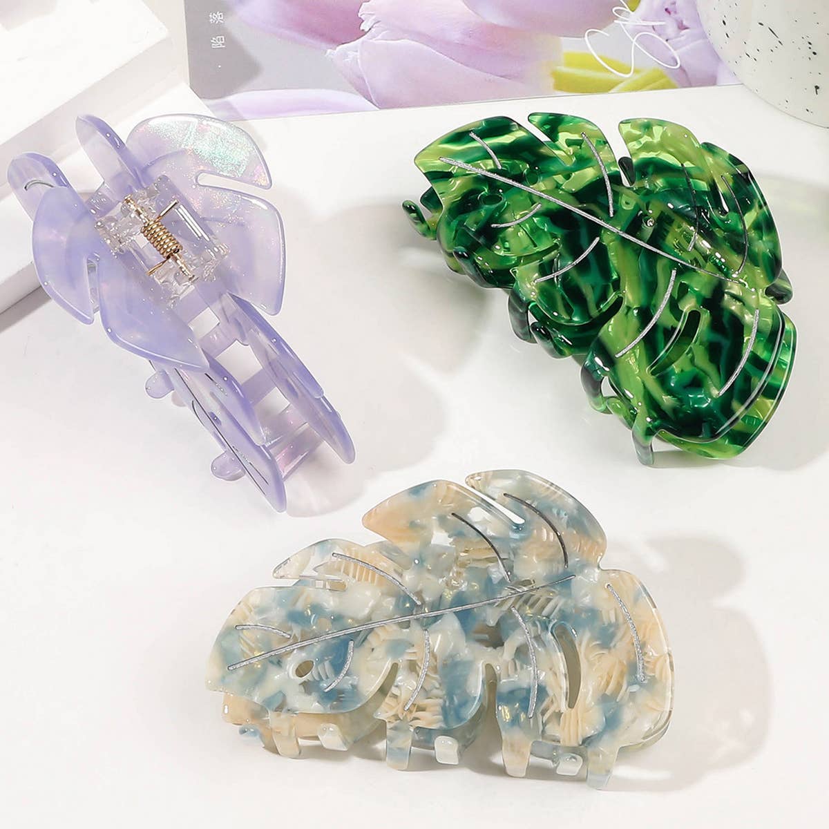 Acetate Leaf Hair Claw - Elegant Shark Clip_CWAHA1646