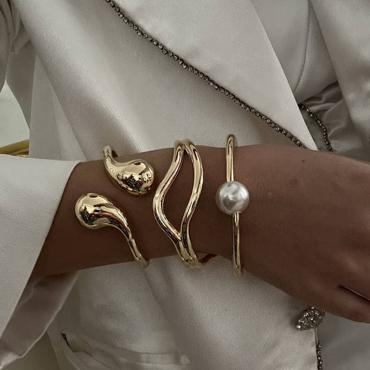 PERSONALIZED LIGHT LUXURY HIGH-END GOLD BRACELET_CWMM3083