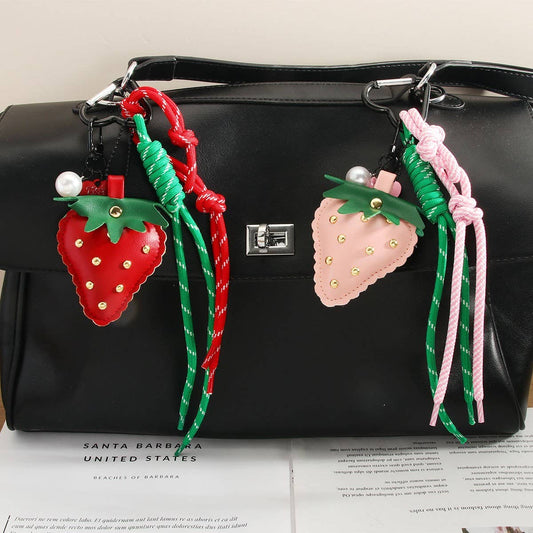 Strawberry Keychain ??Leather Heart Bag Pendant_CWMM7569