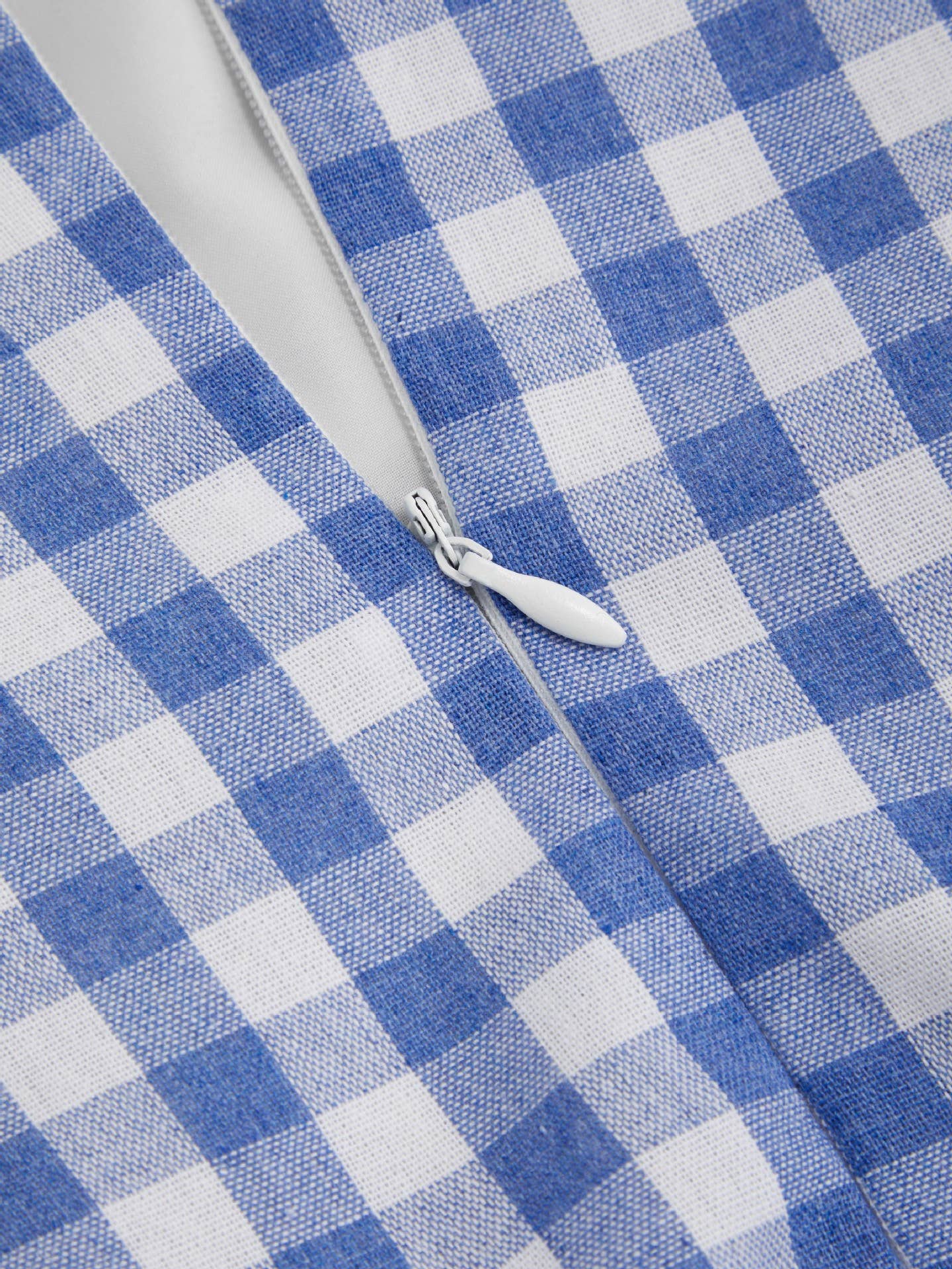 Fashion checkered strappy cinched-waist dress