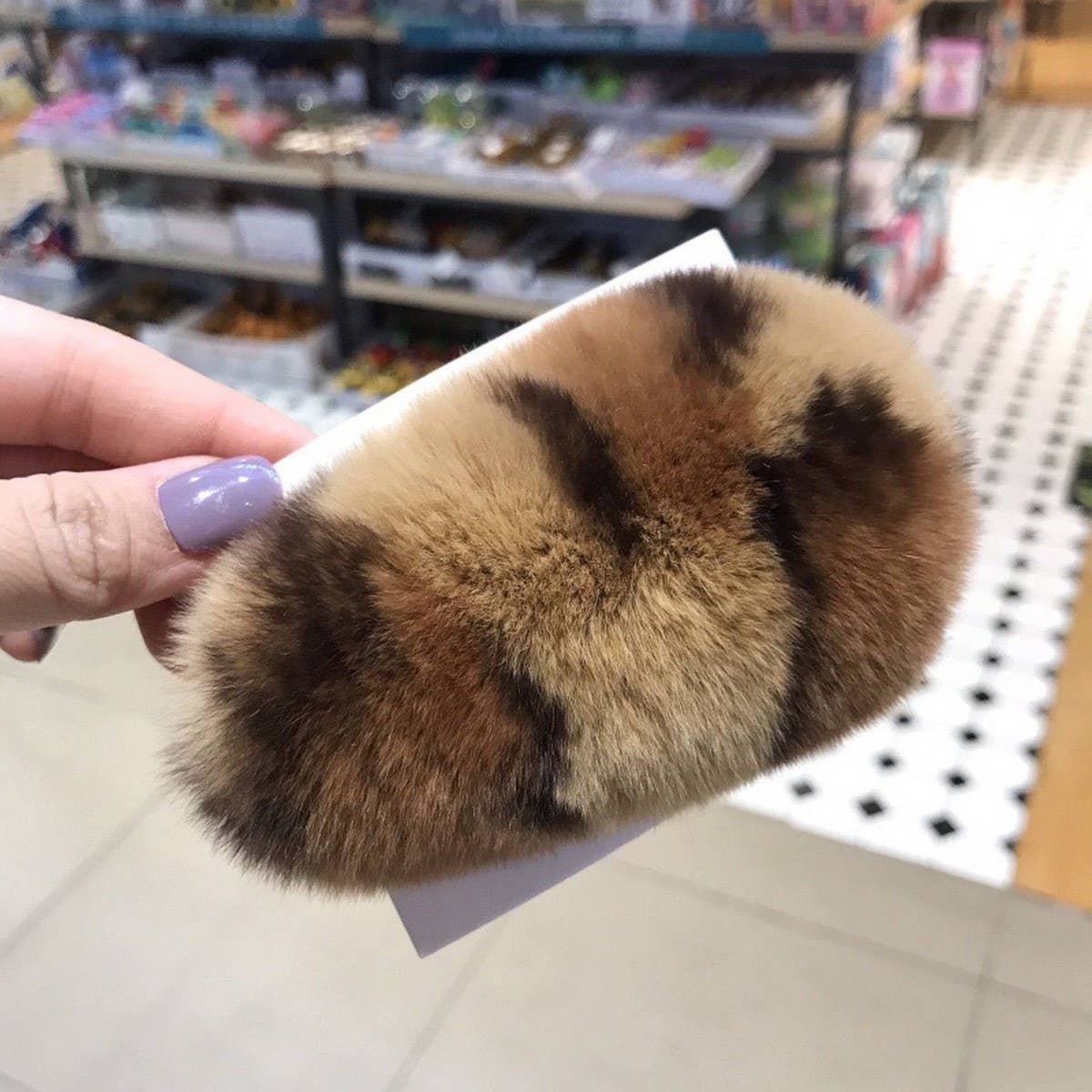 Furry Mink Hair Clip ? Cute Fluffy BB Barrette