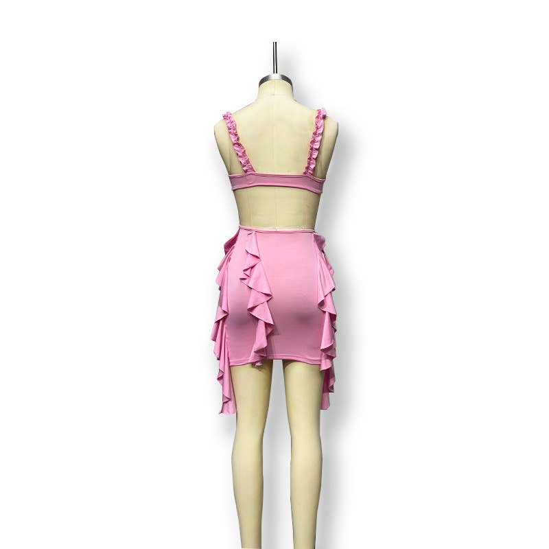 Short dress with ruffles halter tops and backless