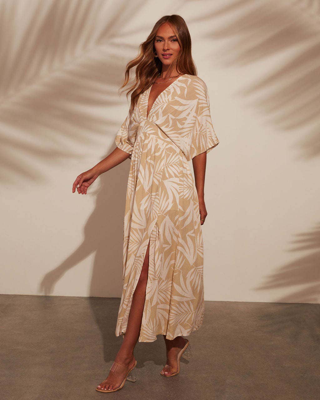 Printed short sleeve printed V-neck long  dress