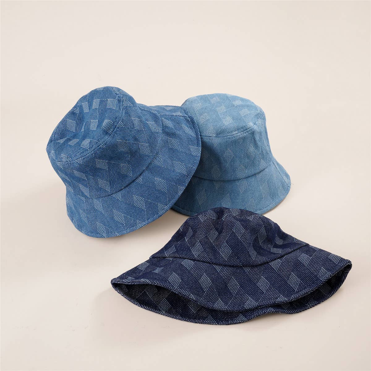 SUN PROTECTION PRINTED PLAID BUCKET HAT_CWAH1442