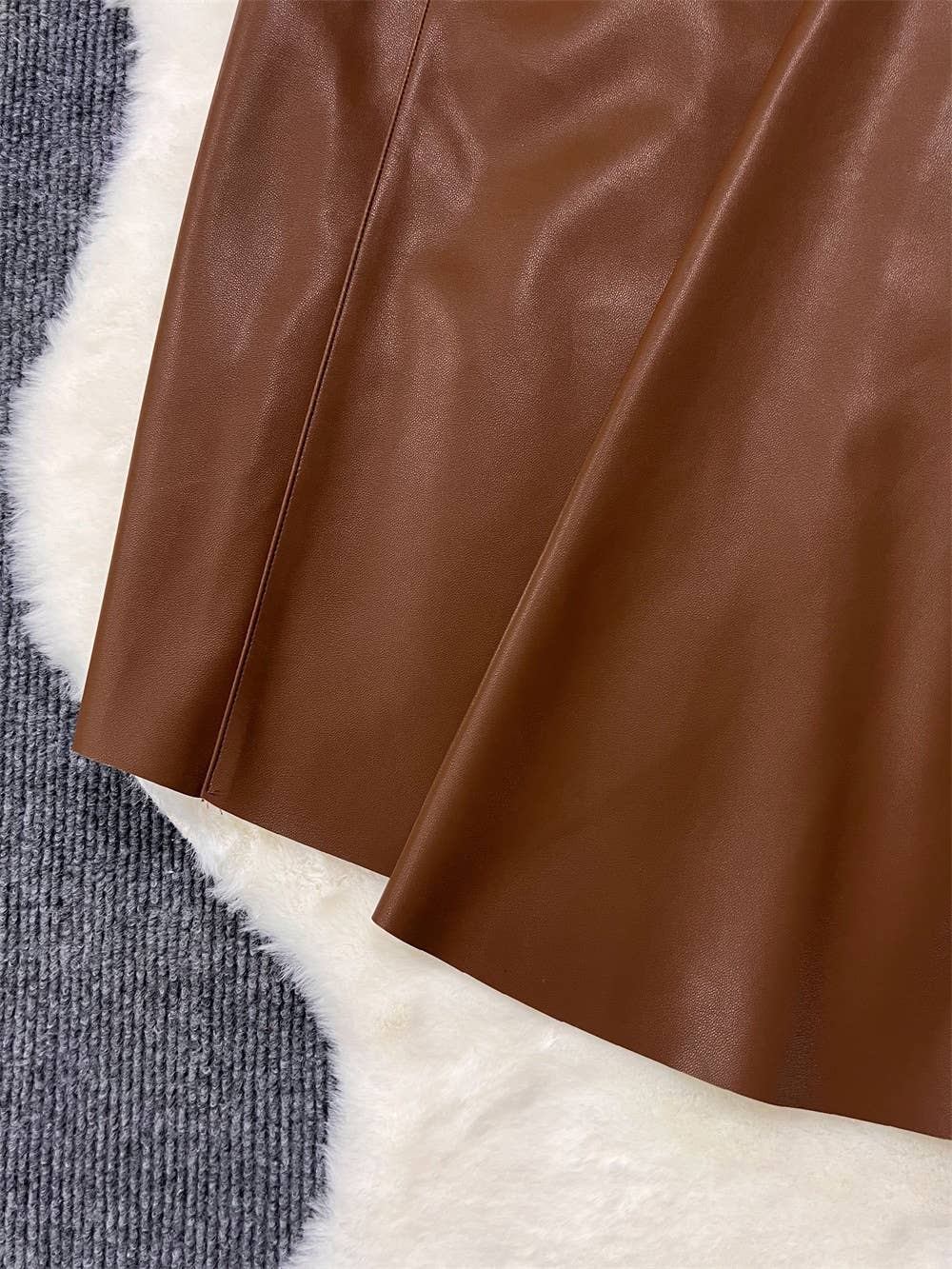 PU LEATHER FASHION TREND IRREGULAR SWING SKIRT