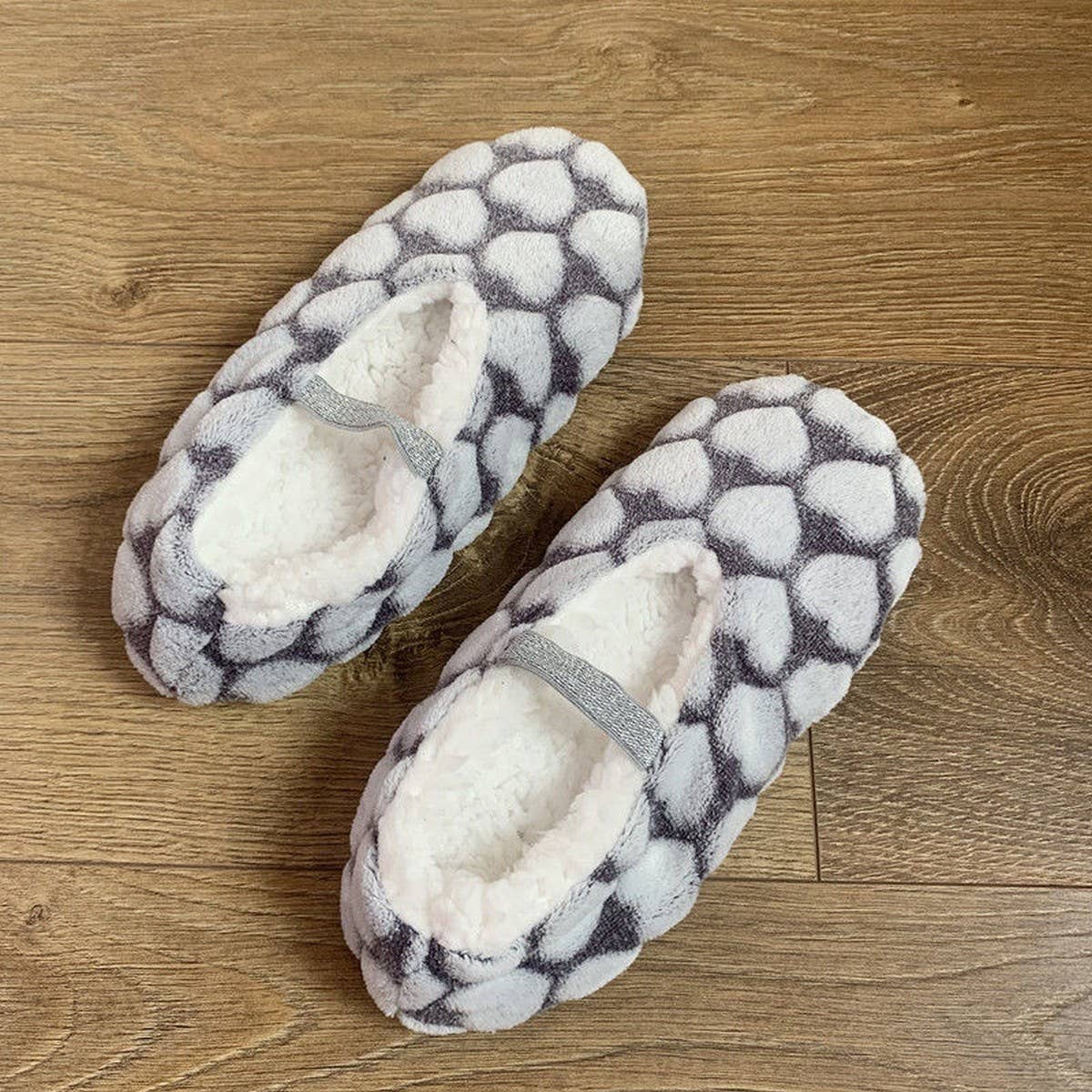 FASHION HOUSE SHOES NON-SLIP INDOOR FLOOR SOCKS_CWMS1187